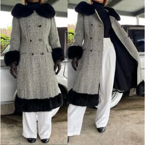 VTG 60s Union Made Wool Tweed Faux Fur Collar Cuff Double Breasted Coat Mob Wife
